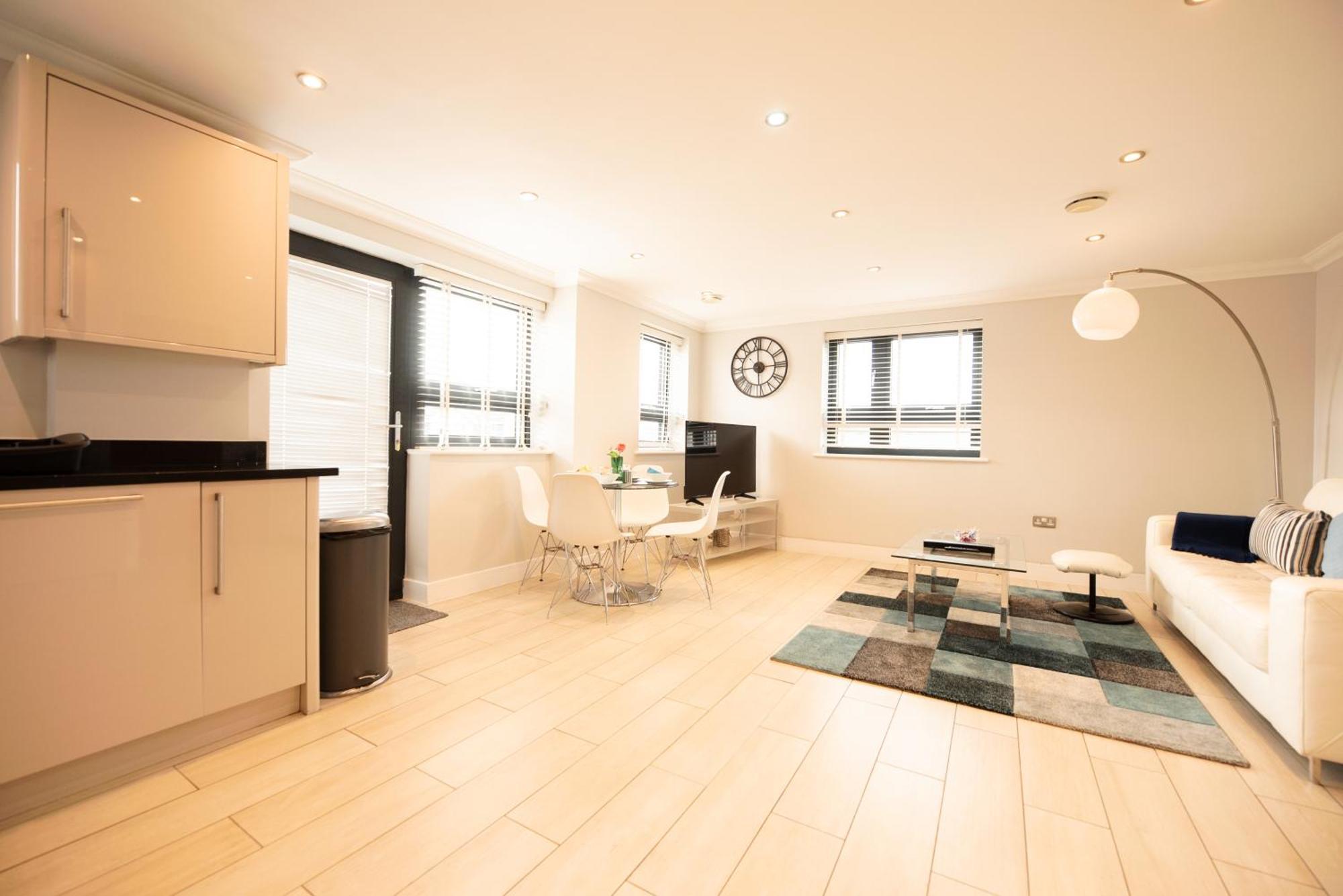 Malthouse Court *